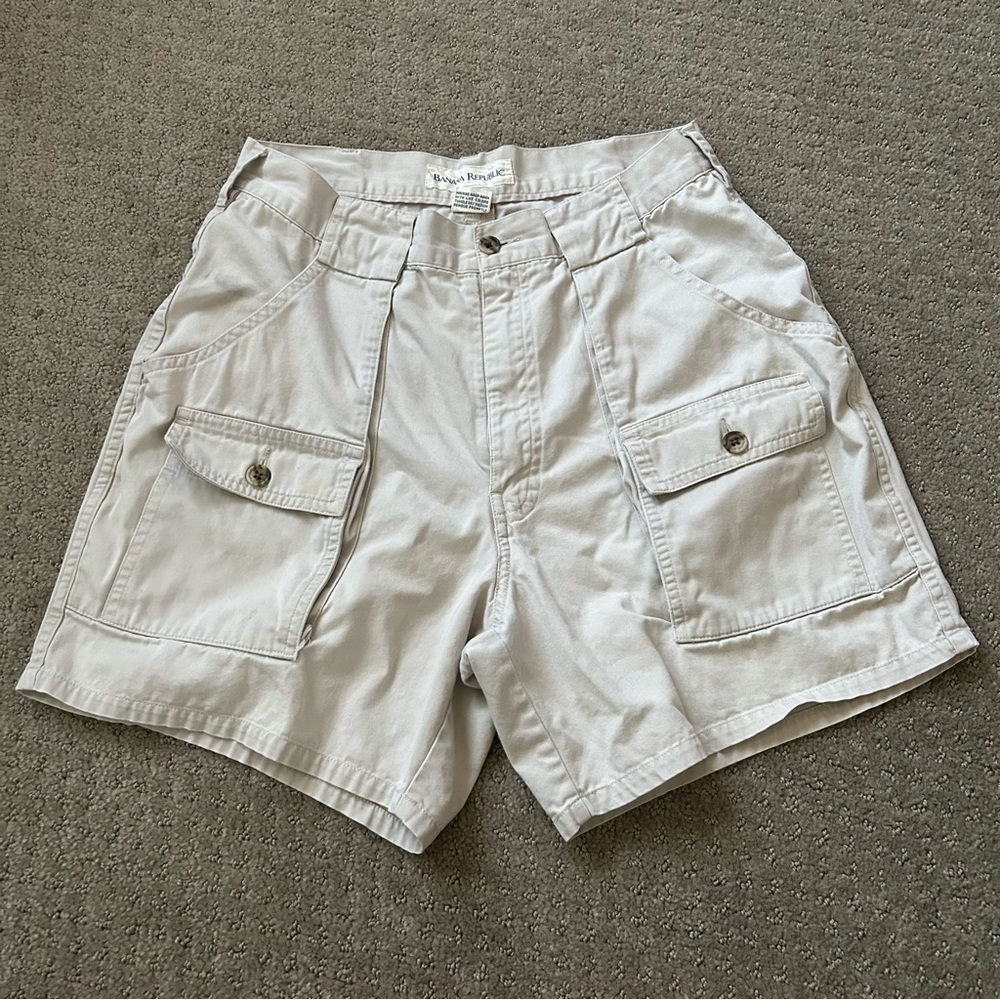 Vintage high-waisted cargo shorts